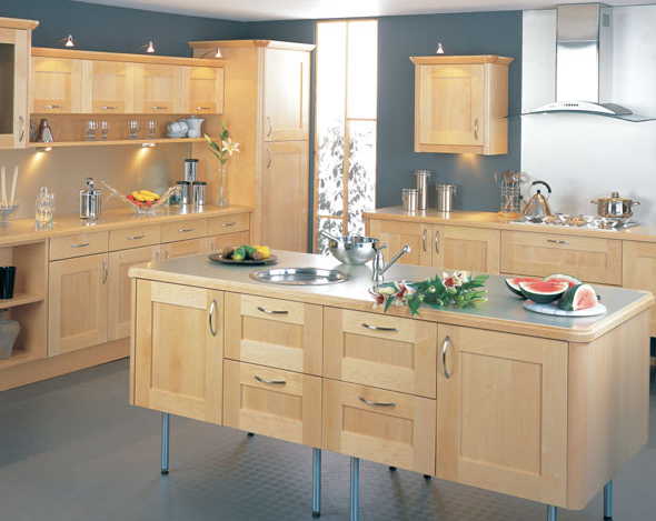 Kingfisher Kitchens Bespoke Maple Kitchen